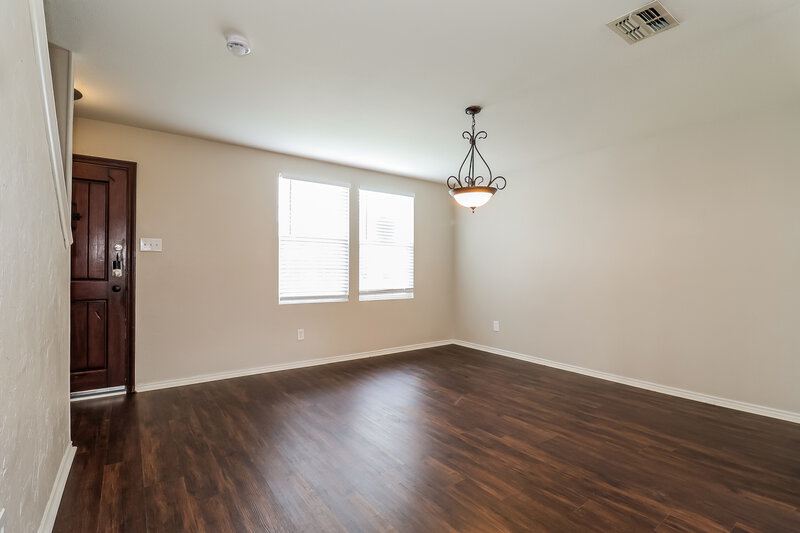 2,125/Mo, 1825 Shasta View Dr Justin, TX 76247 Dining Room View
