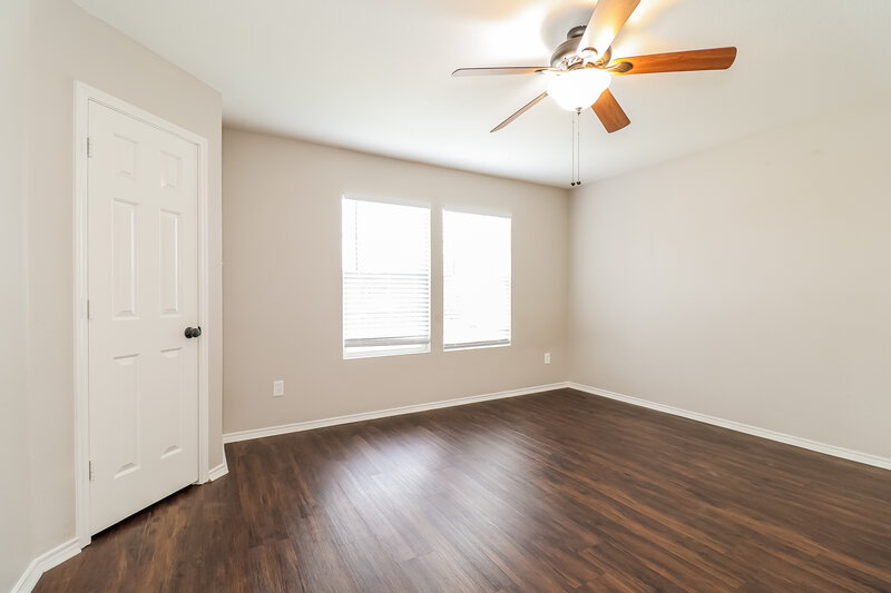 2,125/Mo, 1825 Shasta View Dr Justin, TX 76247 Bedroom View