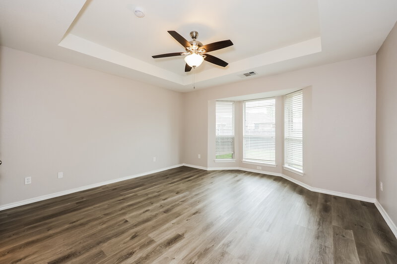 2,380/Mo, 2219 W Thoroughbred Dr Lancaster, TX 75146 Main Bedroom View