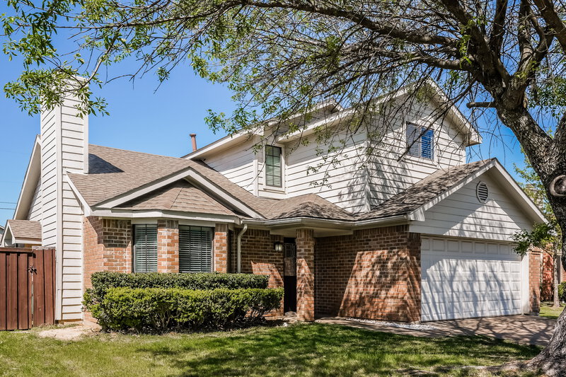 2,350/Mo, 602 Laurel St Cedar Hill, TX 75104 Front View