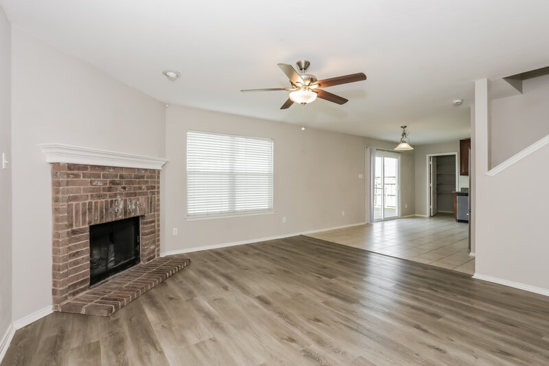 1,945/Mo, 1627 Dream Catcher Way Krum, TX 76249 Living Room View 2