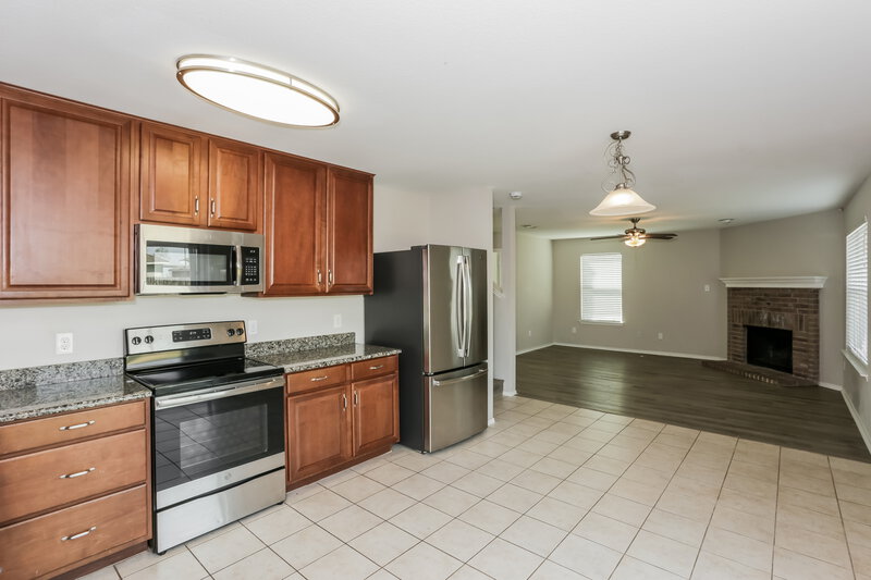 1,945/Mo, 1627 Dream Catcher Way Krum, TX 76249 Kitchen View