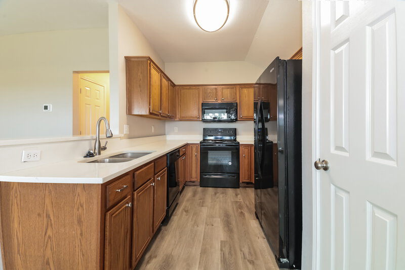 1,875/Mo, 120 Meadow View Ln Anna, TX 75409 Kitchen View