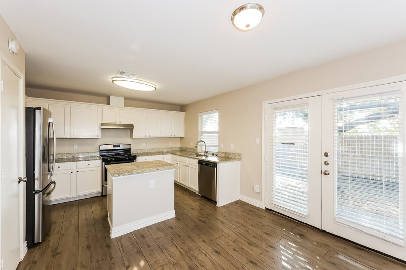 2,730/Mo, 109 Heritage Drive Crowley, TX 76036 Kitchen View
