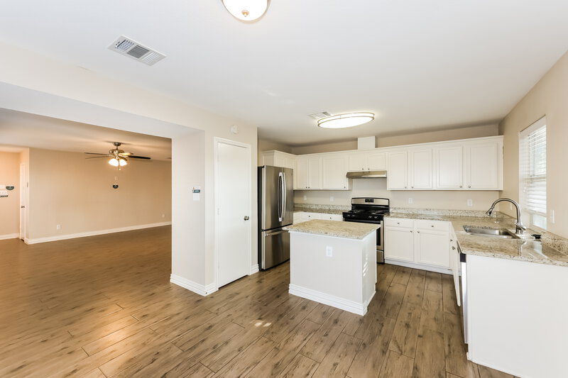 2,730/Mo, 109 Heritage Drive Crowley, TX 76036 Kitchen View 2