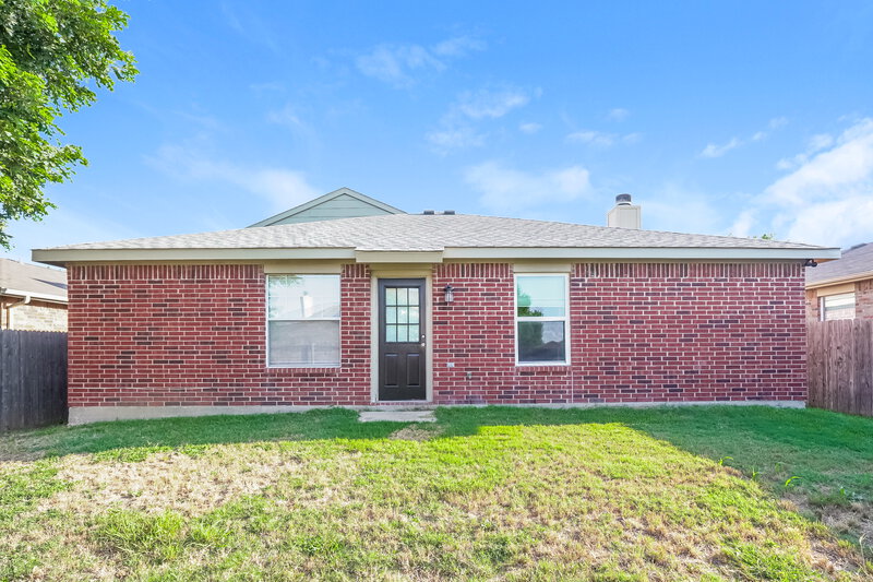 2,370/Mo, 10229 Winkler Dr Fort Worth, TX 76108 Rear View