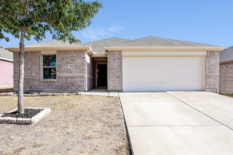 2,115/Mo, 5432 Shady Springs Trl Fort Worth, TX 76179 External View