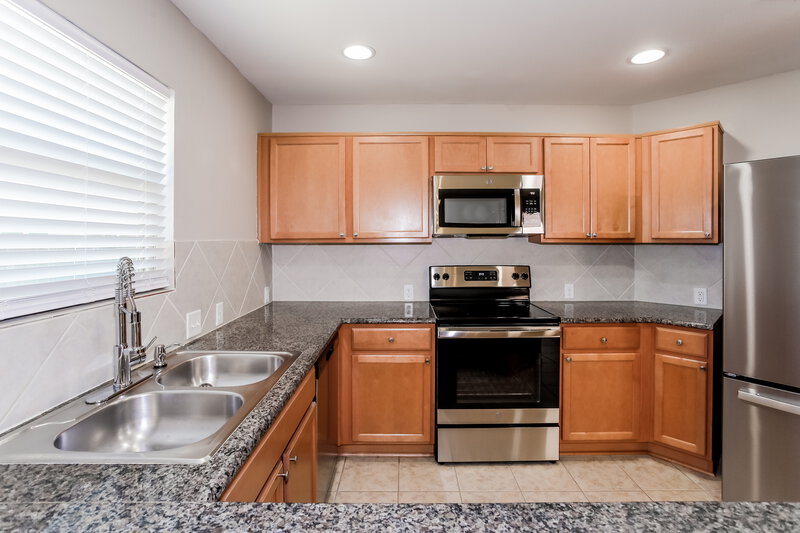 2,115/Mo, 5432 Shady Springs Trl Fort Worth, TX 76179 Kitchen View 2