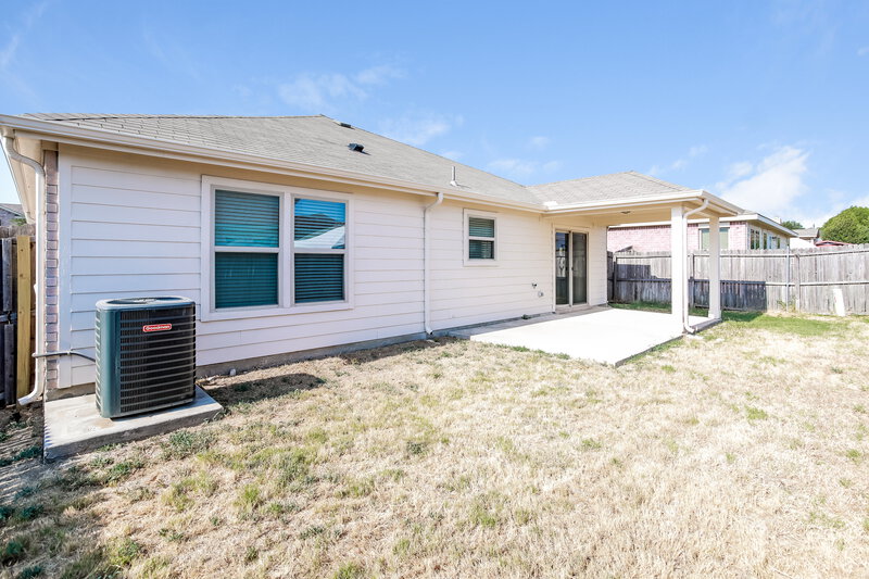2,115/Mo, 5432 Shady Springs Trl Fort Worth, TX 76179 Rear View