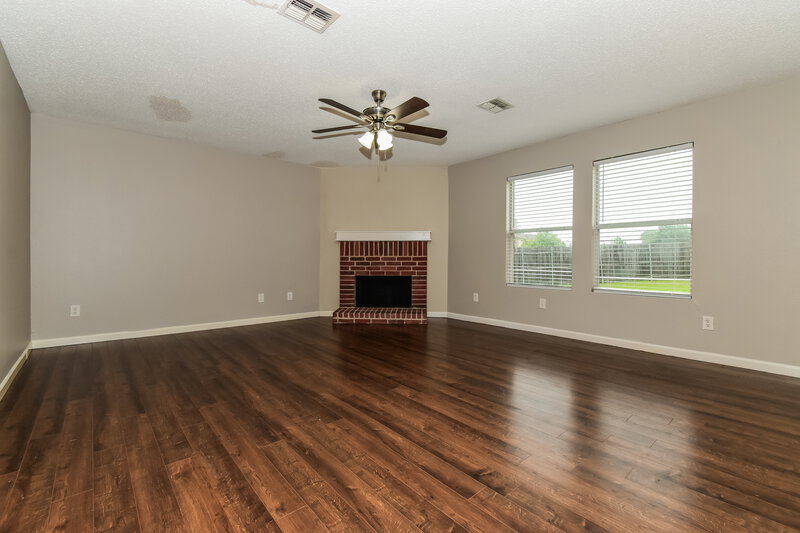 2,265/Mo, 2316 Graystone Dr Rockwall, TX 75032 Living Room View