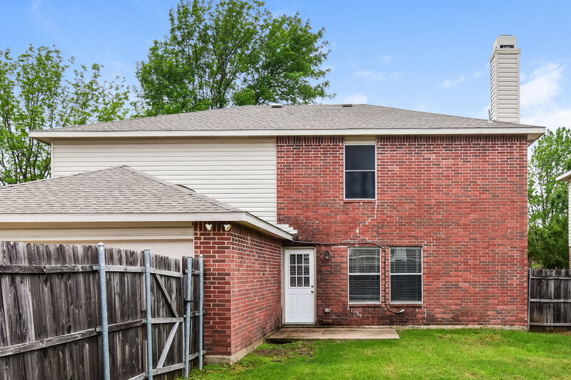 2,265/Mo, 2316 Graystone Dr Rockwall, TX 75032 Rear View