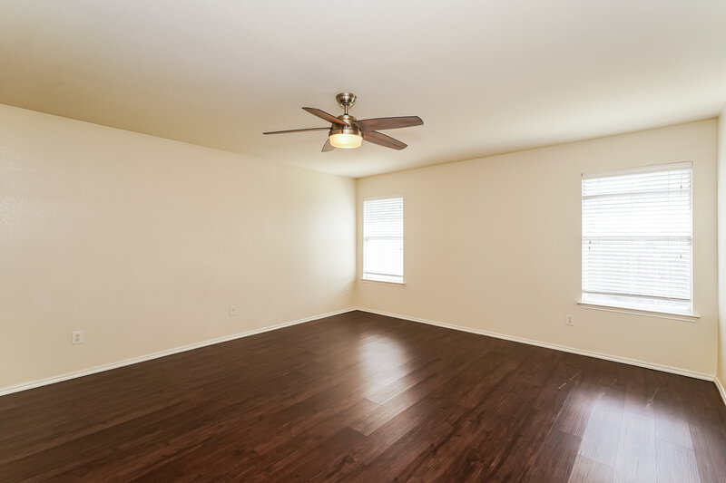 2,110/Mo, 6708 Friendsway Dr Fort Worth, TX 76137 Main Bedroom View