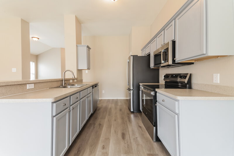 2,065/Mo, 1008 Halifax Ln Forney, TX 75126 Kitchen View 2