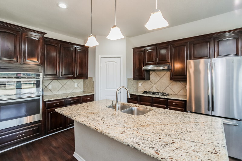 2,860/Mo, 2309 Freeland Ridge Dr Fort Worth, TX 76177 Kitchen View
