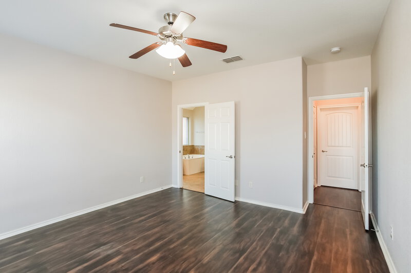 2,860/Mo, 2309 Freeland Ridge Dr Fort Worth, TX 76177 Main Bedroom View 2