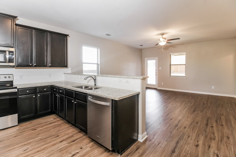 2,080/Mo, 204 Aaron St Anna, TX 75409 Dining Room View