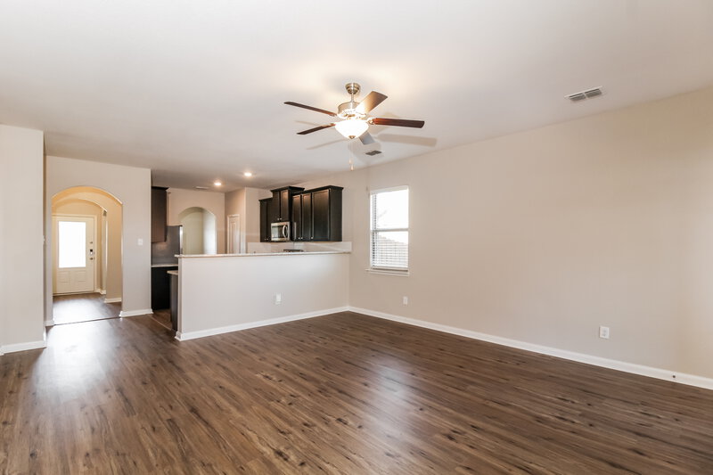 2,080/Mo, 204 Aaron St Anna, TX 75409 Dining Room View 2