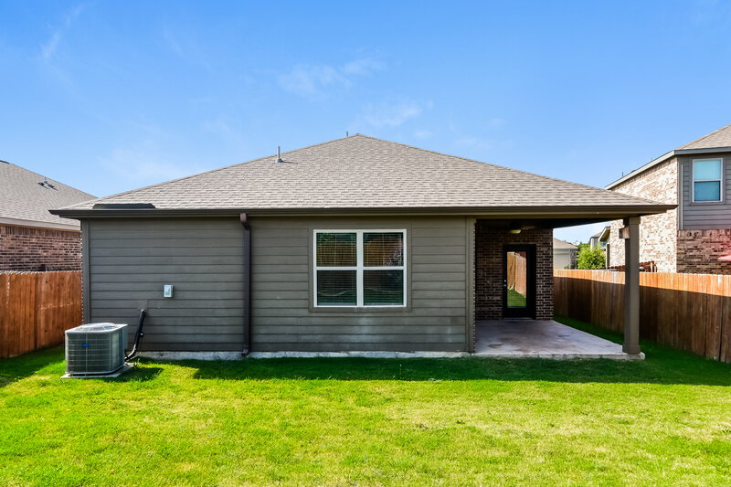 1,710/Mo, 204 Aaron St Anna, TX 75409 Rear View