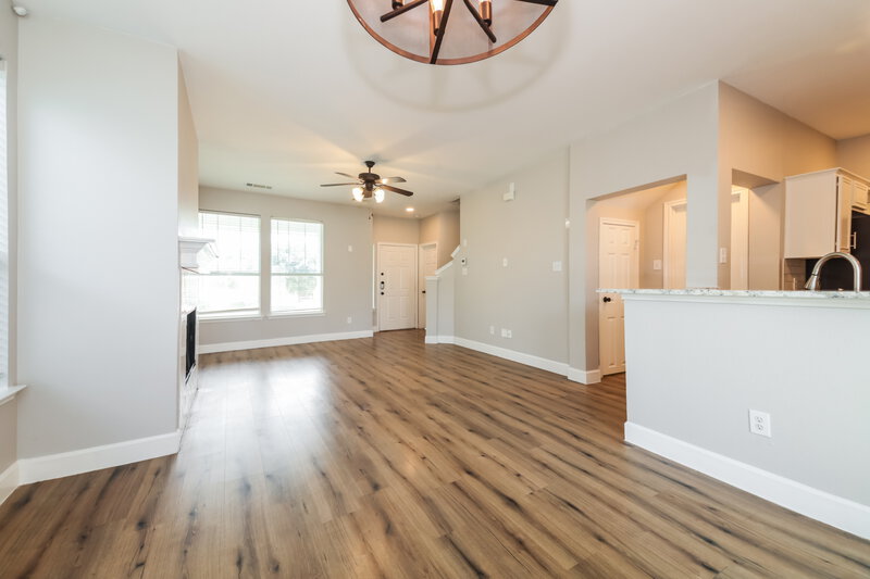 0/Mo, 10237 Nantucket Dr Providence Village, TX 76227 Dining Room View