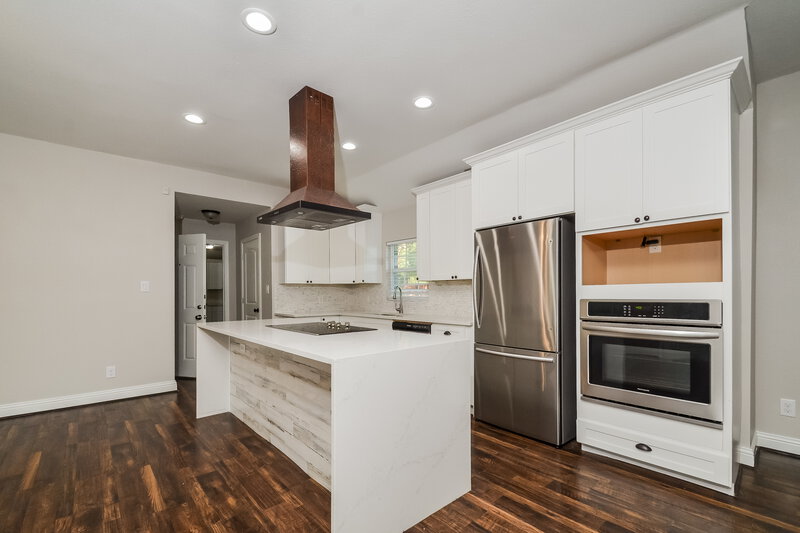 3,590/Mo, 1224 Poplar Ln Lancaster, TX 75146 Kitchen View