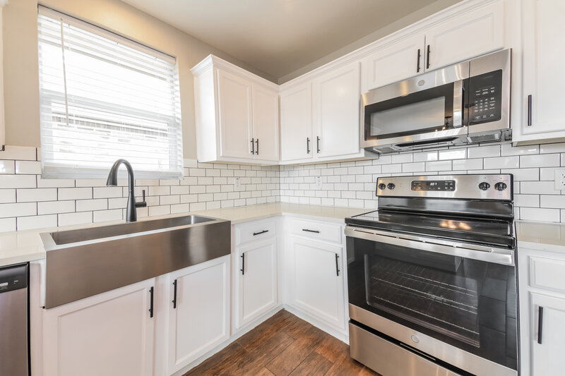 2,490/Mo, 2909 Misty Way Dr Wylie, TX 75098 Kitchen View 2