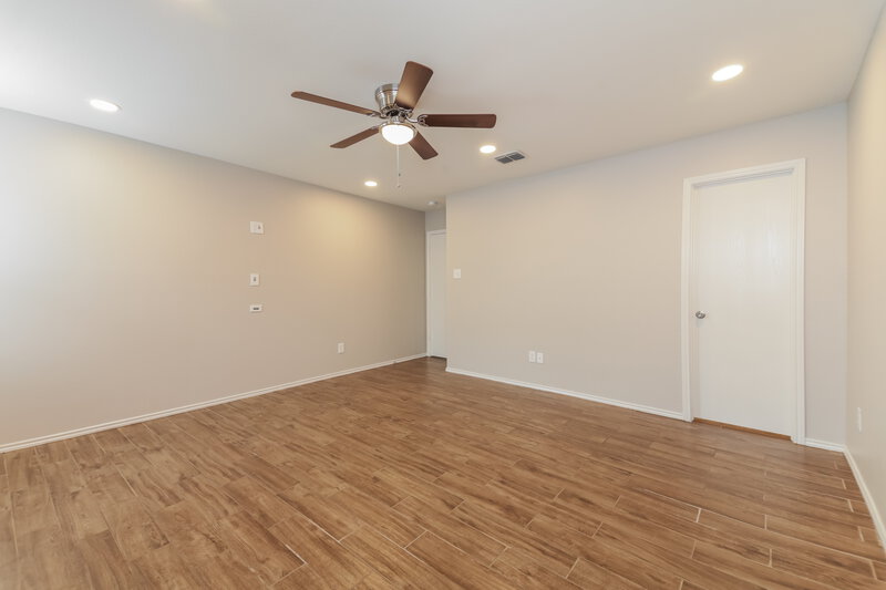 2,490/Mo, 2909 Misty Way Dr Wylie, TX 75098 Main Bedroom View 2