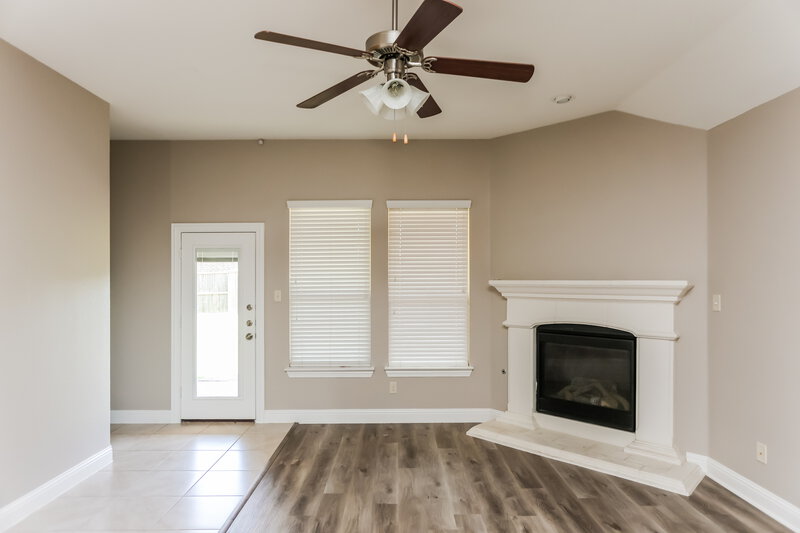 2,575/Mo, 580 England St Fate, TX 75189 Living Room View