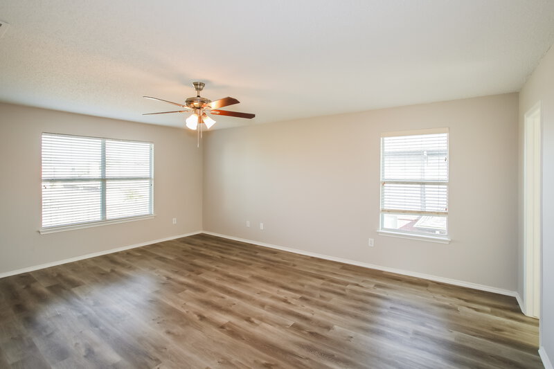 1,855/Mo, 307 Saddlebrook Dr Krum, TX 76249 Main Bedroom View