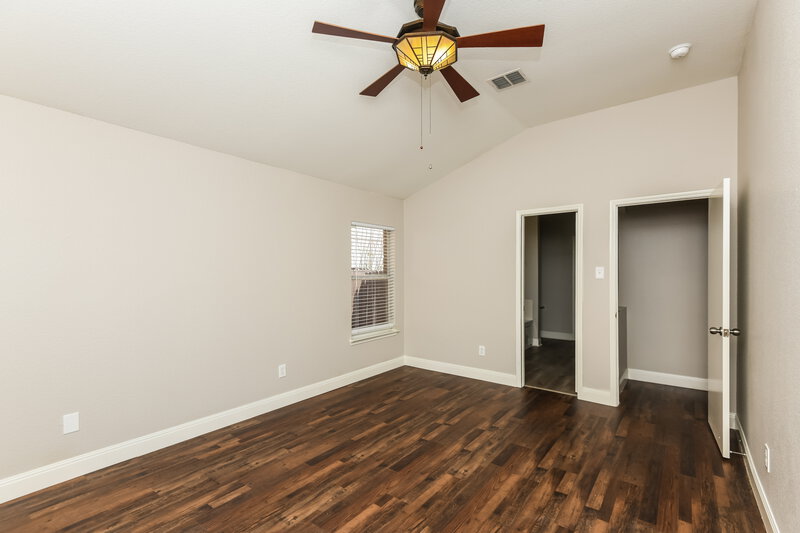 2,670/Mo, 7606 Stanhope Ln Arlington, TX 76001 Main Bedroom View 2