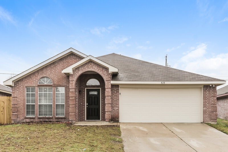 2,495/Mo, 828 Thorton Dr Cedar Hill, TX 75104 External View