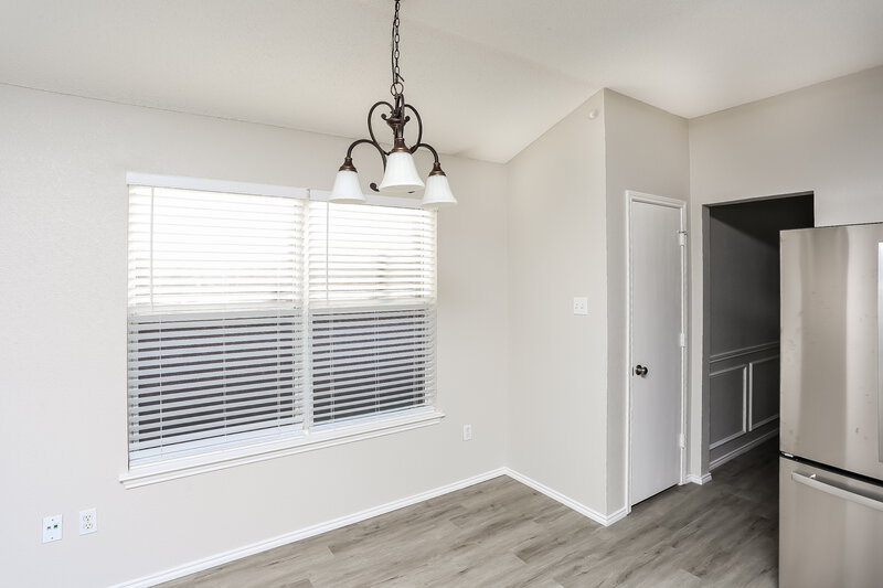 2,420/Mo, 8708 Lake Meadows Ln Hurst, TX 76053 Breakfast Nook View