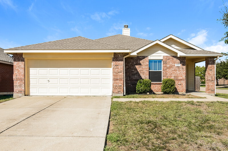 2,050/Mo, 1100 Caroline Dr Princeton, TX 75407 External View