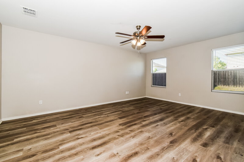 2,050/Mo, 1100 Caroline Dr Princeton, TX 75407 Main Bedroom View 2