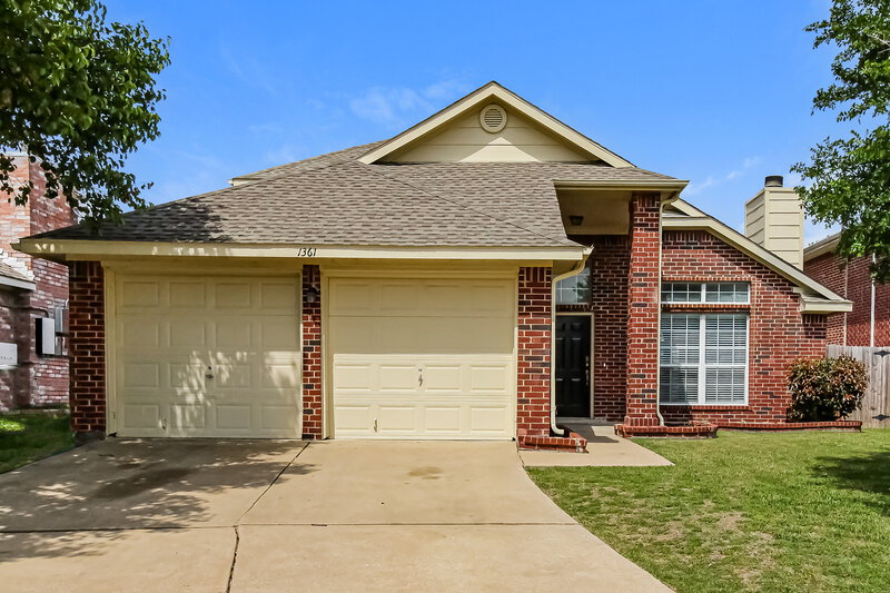 2,545/Mo, 1361 Honeysuckle Ln Lewisville, TX 75077 External View