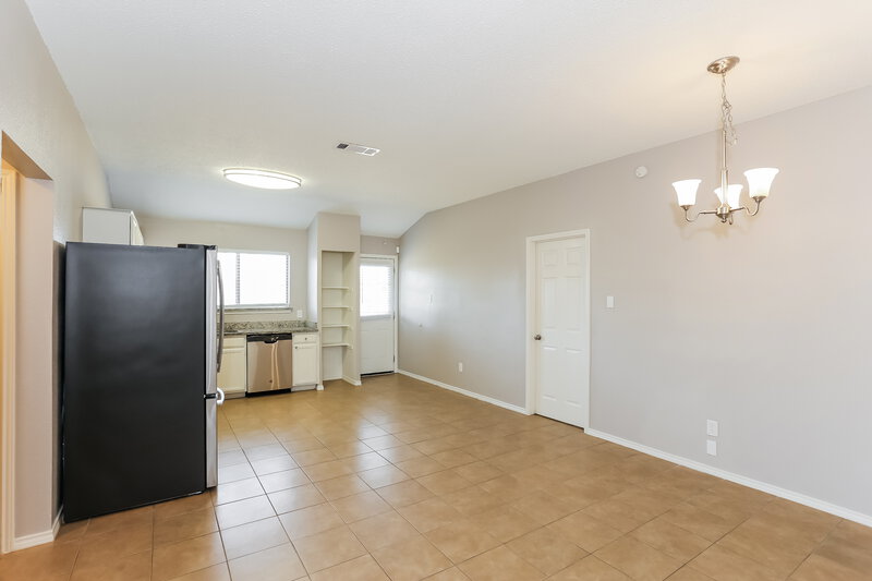 2,275/Mo, 6404 Nicole Way Arlington, TX 76002 Dining Room View 2