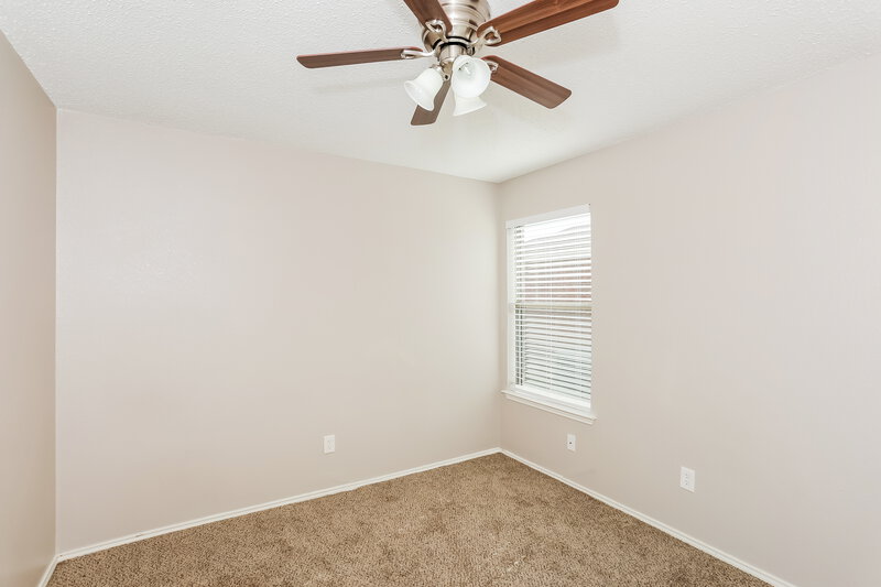 2,275/Mo, 6404 Nicole Way Arlington, TX 76002 Bedroom View