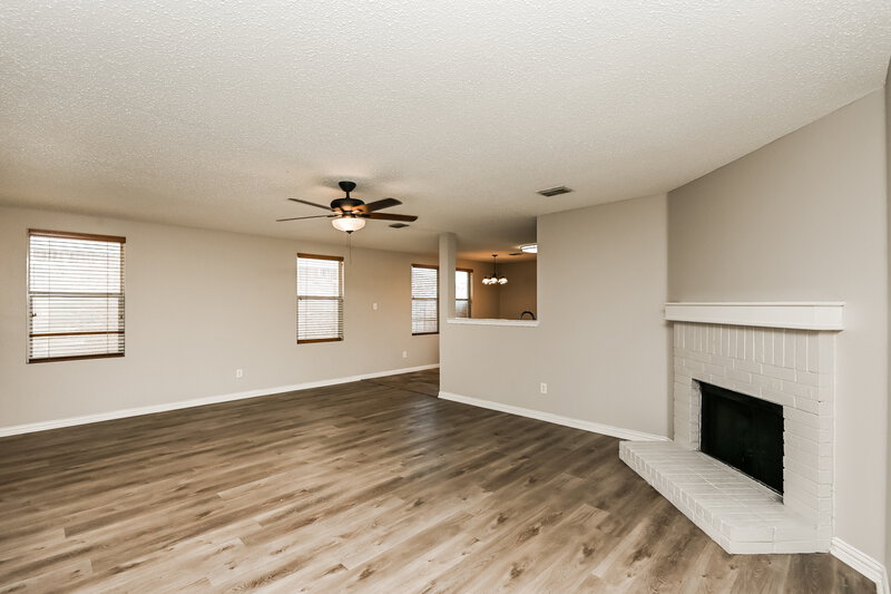1,945/Mo, 1732 Rialto Way Fort Worth, TX 76247 Living Room View 2