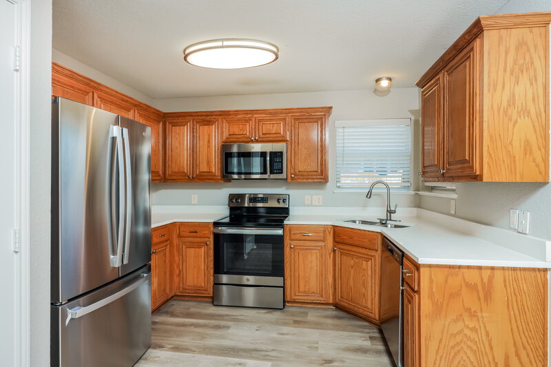 2,165/Mo, 220 McKamy Blvd Denton, TX 76207 Kitchen View