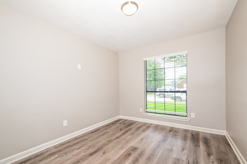2,330/Mo, 2601 Thistle Ln Rowlett, TX 75089 Bedroom View 2