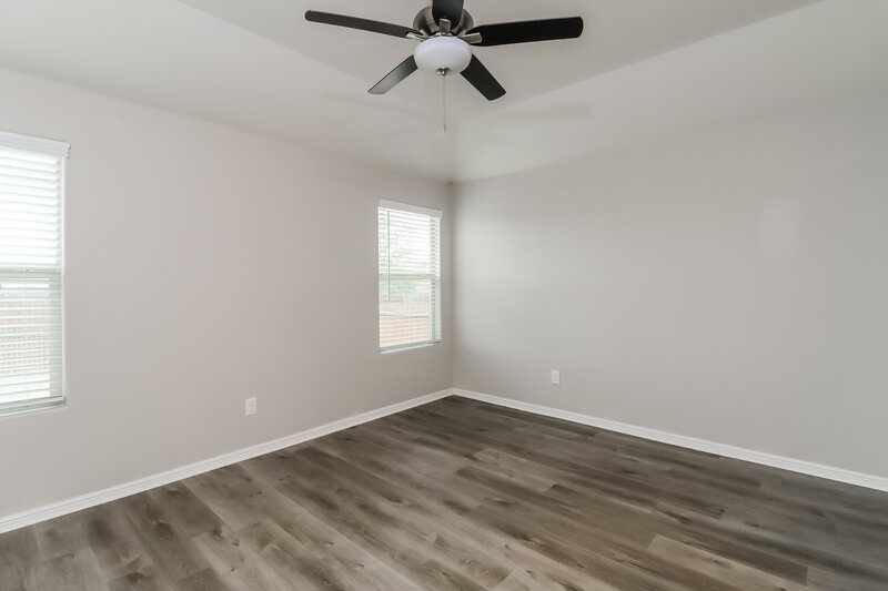 2,360/Mo, 936 Cheryl St Crowley, TX 76036 Main Bedroom View