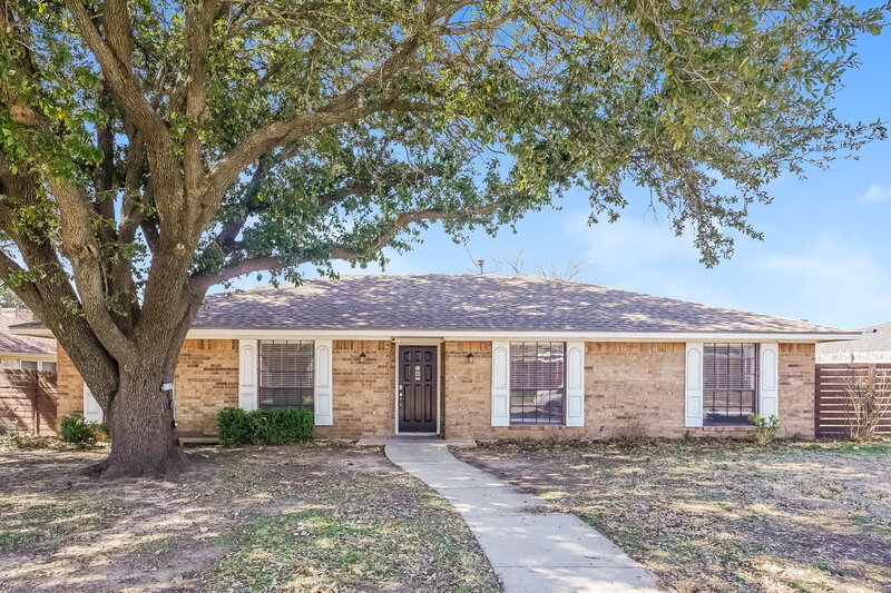 2,510/Mo, 1510 Wood Creek Dr Flower Mound, TX 75028 External View