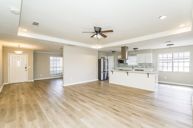 2,510/Mo, 1510 Wood Creek Dr Flower Mound, TX 75028 Living Room View 2