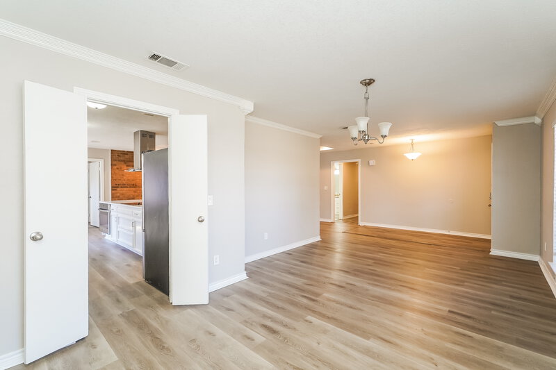 2,510/Mo, 1510 Wood Creek Dr Flower Mound, TX 75028 Dining Room View