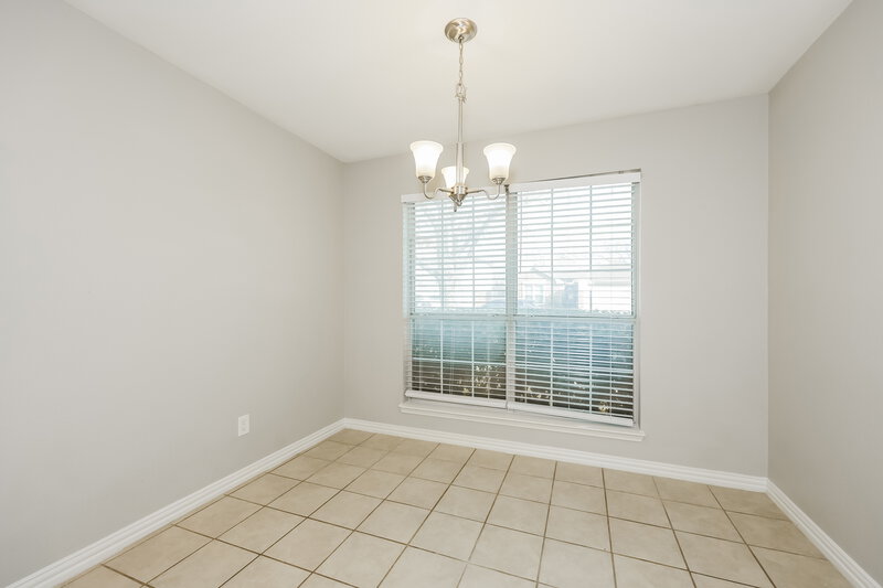 1,725/Mo, 6417 Longmont Trail Fort Worth, TX 76179 Dining Room View 2