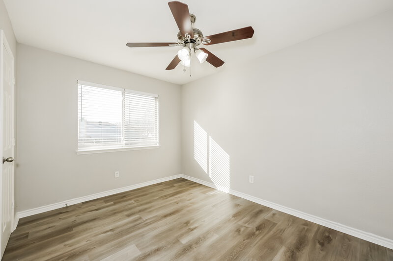 1,725/Mo, 6417 Longmont Trail Fort Worth, TX 76179 Bedroom View