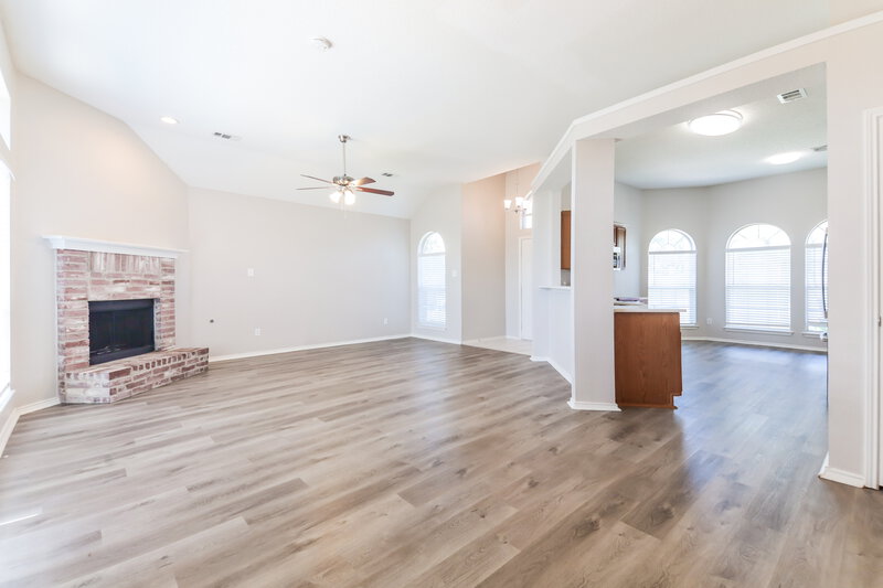 1,700/Mo, 1705 Green Terrace Dr Royse City, TX 75189 Dining Room View 2