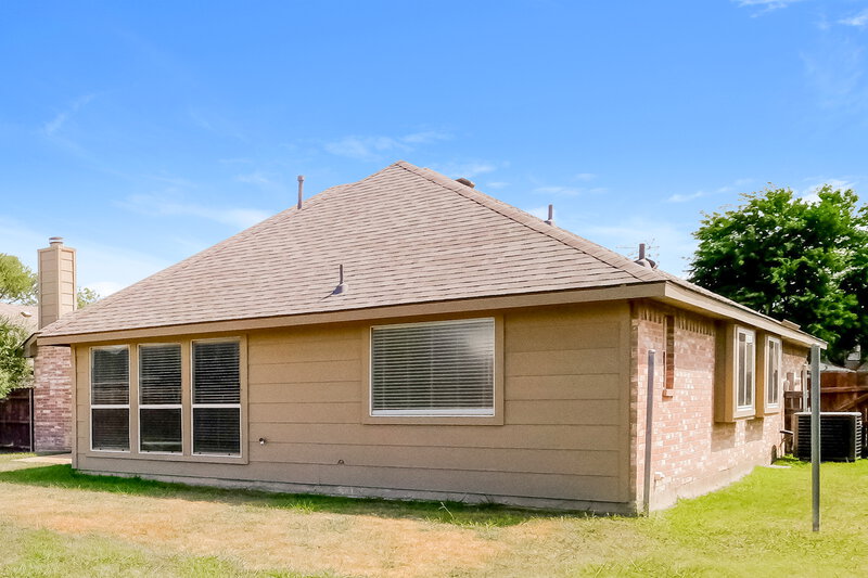 2,060/Mo, 1705 Green Terrace Dr Royse City, TX 75189 Rear View 2
