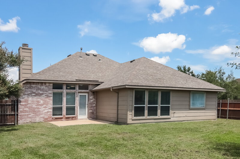1,700/Mo, 1705 Green Terrace Dr Royse City, TX 75189 Rear View