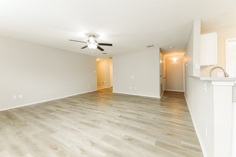 2,680/Mo, 903 Post Oak Trail Anna, TX 75409 Living Room View 3