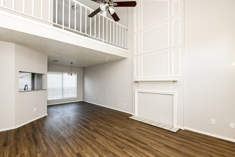 2,095/Mo, 2500 Creekwood Ln Fort Worth, TX 76123 Living Room View